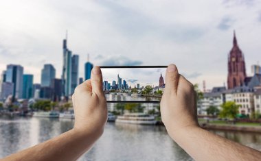 El ile smartphone Frankfurt am Main manzarası resimleri