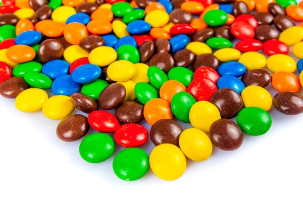 Барвисті цукерки. Барвисті шоколадні цукерки для фону — стокове фото