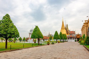 Grand palace ve Wat phra keaw Bangkok, Tayland. Güzel arazi