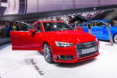 Frankfurt - Eylül 23: 66 IAA gösterilen Audi A4 2.0 T quattro