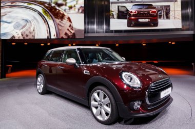 Frankfurt, Almanya - 23 Eylül 2015: Mini Clubman sundu