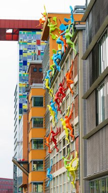 Düsseldorf, Almanya - 14 Nisan 2017: bana, modern mimari
