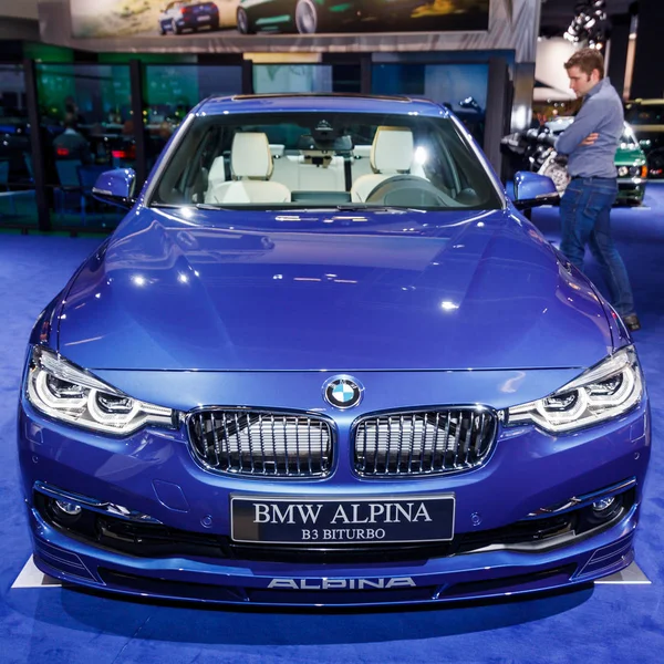 FRANKFURT, ALEMANIA - 23 DE SEPTIEMBRE DE 2015: BMW ALPINA presenta — Foto de Stock