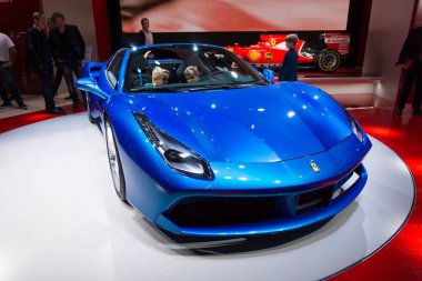 Frankfurt, Almanya - 22 Eylül 2015:2016 Ferrari 488 Gts örümcek d