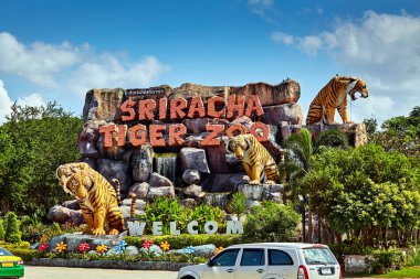 Sriracha, Tayland - 27 Kasım Sriracha Tiger Hayvanat Bahçesi. Tiger Hayvanat Bahçesi o