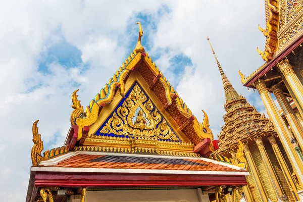 Grand palace a Wat phra keaw Bangkok, Thajsko. Krásné pozemky — Stock fotografie