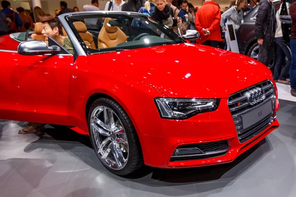 FRANKFURT - SETEMBRO 22, 2015: Audi shown at the 66th IAA (Inte — Fotografia de Stock