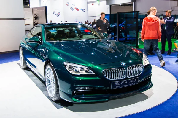 FRANKFURT, ALEMANIA - 23 DE SEPTIEMBRE DE 2015: Alpina B6 Bi-Turbo pre — Foto de Stock