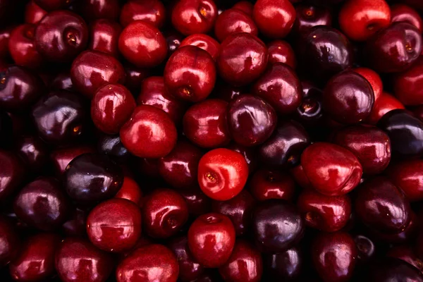 Fondo de cerezas. Cerezas rojas dulces — Foto de Stock
