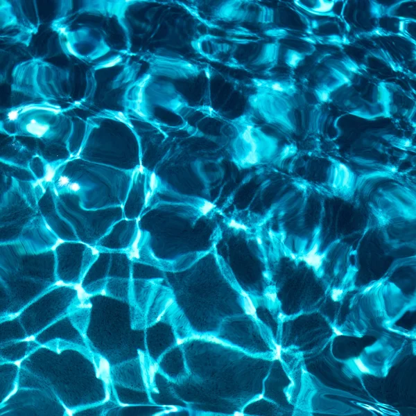 Вода в бассейне с солярием. Голубая вода. Вода ab — стоковое фото