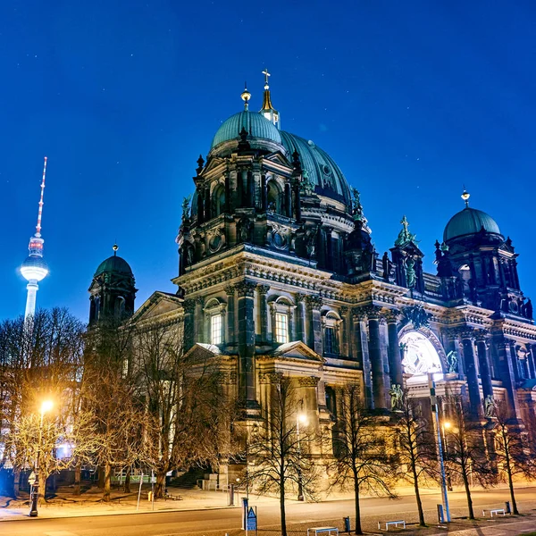 Cathédrale de Berlin ou Berliner Dom la nuit, Berlin, Allemagne — Photo