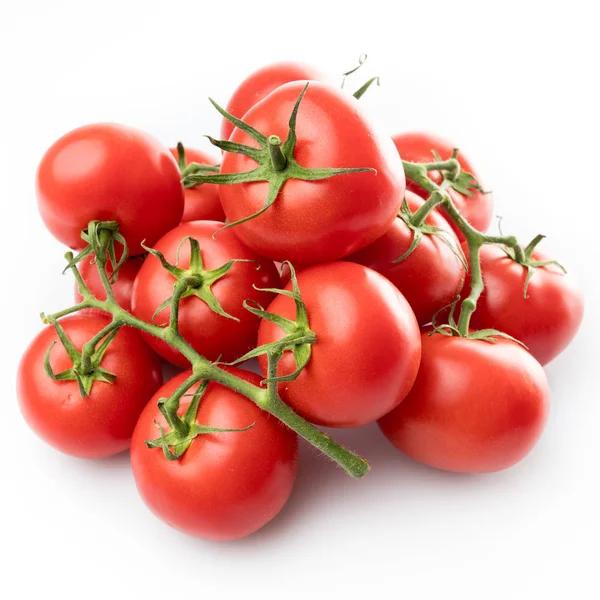 Tomaat geïsoleerd op witte achtergrond. Bunch van verse tomaten — Stockfoto