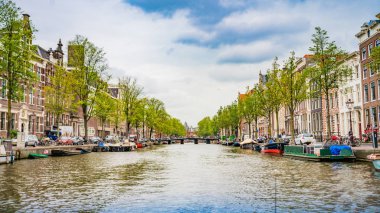 Amsterdam, Hollanda, 5 Eylül 2017: Amsterd kanalda