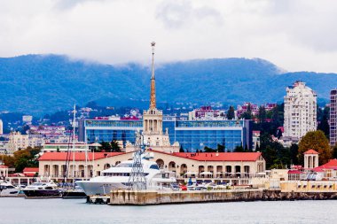 Soçi, Rusya, 21 Eylül 2016: Deniz bağlantı noktası, Sochi içinde yüzde