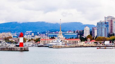 Soçi, Rusya, 21 Eylül 2016: Deniz bağlantı noktası, Sochi içinde yüzde