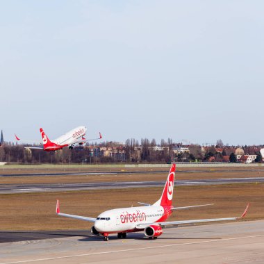 Berlin, Almanya - 02 Mart 2015: Air Berlin Airbus t için geldi