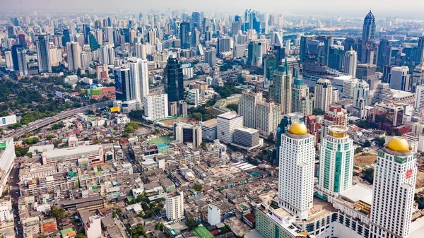 BANGKOK - THAILAND - DEZEMBRO 15, 2013: Vista aérea de Bangkok b — Fotografia de Stock