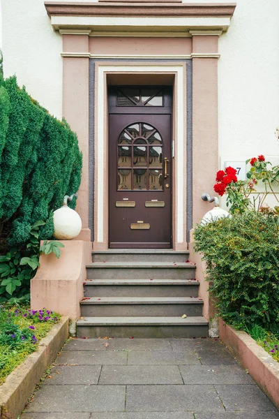 Ön kapı. Ormanlık Kapı — Stok fotoğraf