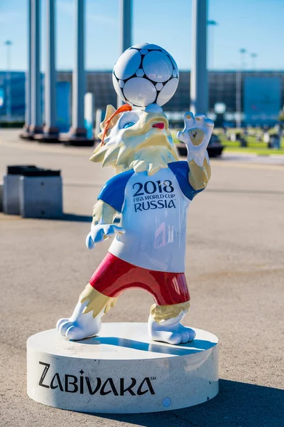 SOCHI, RUSSIA - DECEMBER 12, 2017: The official mascot of the 20 — Stock Photo, Image