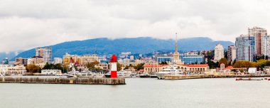 Soçi, Rusya, 21 Eylül 2016: liman ve tekneler ve yatlar