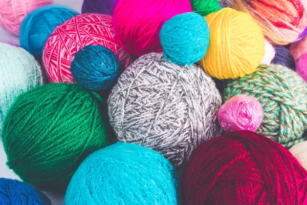 Colored balls of yarn. Colorful background with yarn ball — Stock Photo, Image