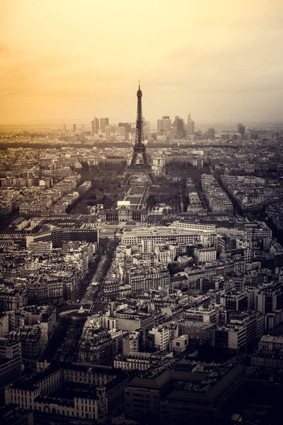 Vista sulla Torre Eiffel, Parigi, Francia — Foto Stock