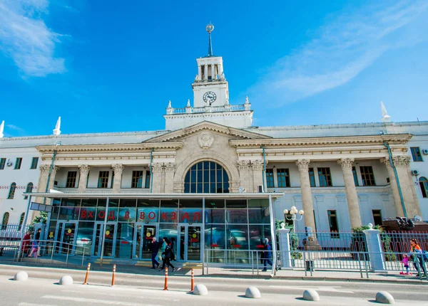 Krasnodar, Rusya - 06 Nisan 2018: Tren istasyonu Krasnodar