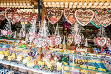 Almanya 'da geleneksel zencefilli kurabiye