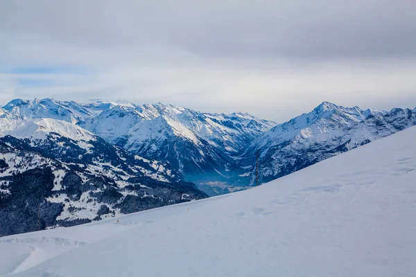 Χειμώνας στις Ελβετικές Άλπεις, Ελβετία — Φωτογραφία Αρχείου