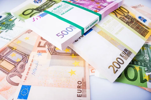 Contant geld. Euro rekeningen. Euro munt geld — Stockfoto