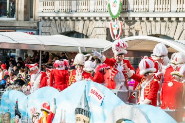 Köln, Almanya - 12 Şubat 2018: Kimliği belirsiz kişiler