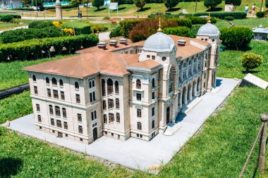 İstanbul, Türkiye-12 Temmuz 2017: büyük postanenin kopyası. Miniatürk Parkı İstanbul 'da bulunuyor