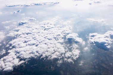 Gökyüzü ve bulutlar. Güzel doğal arkaplan