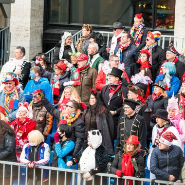 Köln, Almanya - 12 Şubat 2018: Rosenmontag Geçidi ( 
