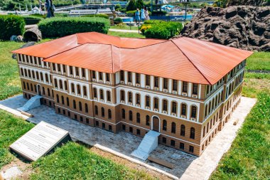 İstanbul, Türkiye-12 Temmuz 2017: Darussafaka 'nın kopyası. Miniatürk Parkı İstanbul 'da bulunuyor