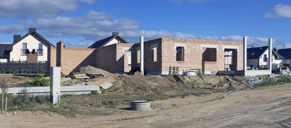 Строительство новых домов в деревне — стоковое фото