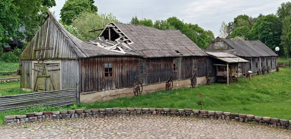 Сільський музей ретро сільськогосподарської техніки — стокове фото