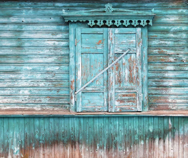 Fenster mit geschlossenen Jalousien — Stockfoto
