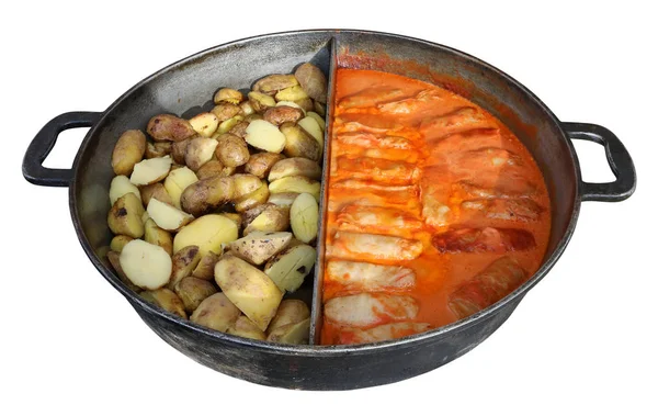 街头快餐-塞酱肉白菜和煮沸锅 — 图库照片