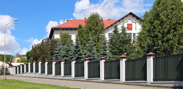 Здание посольства России в Литве — стоковое фото
