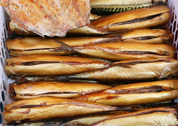 Kousky ryby grilované uzené makrely — Stock fotografie