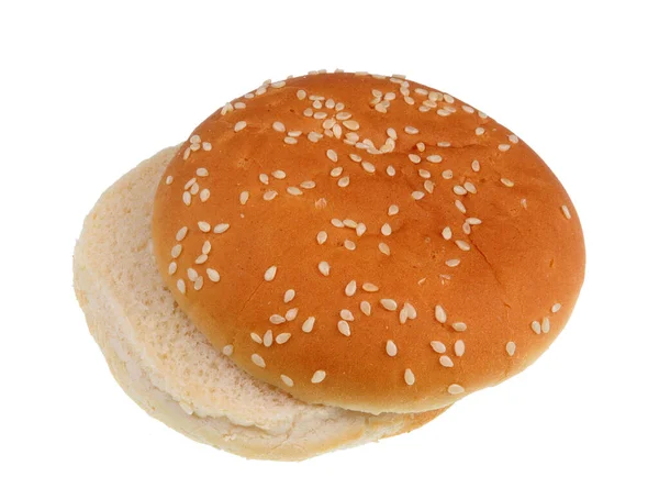 Verse Zelfgemaakte Hamburgerbroodjes Tweeën Gesneden Bestrooid Met Sesamzaad — Stockfoto