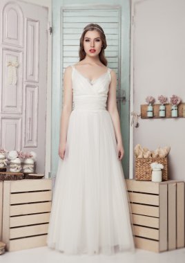 Güzel genç gelin düğün romantik dekorasyon