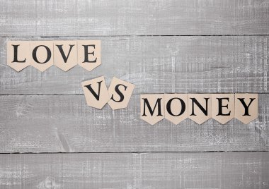 vs para kağıt harf sembol motivasyon işareti seviyorum