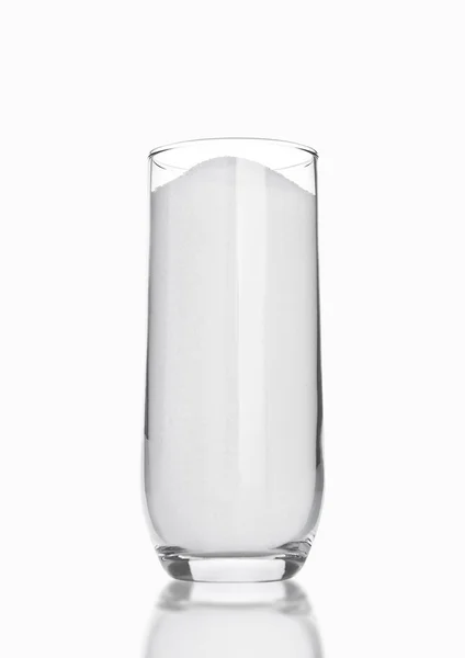 Vaso de azúcar blanco sobre blanco con reflejo —  Fotos de Stock