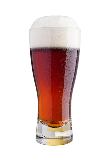 Glas Brown Ale Bier mit Schaum isoliert — Stockfoto