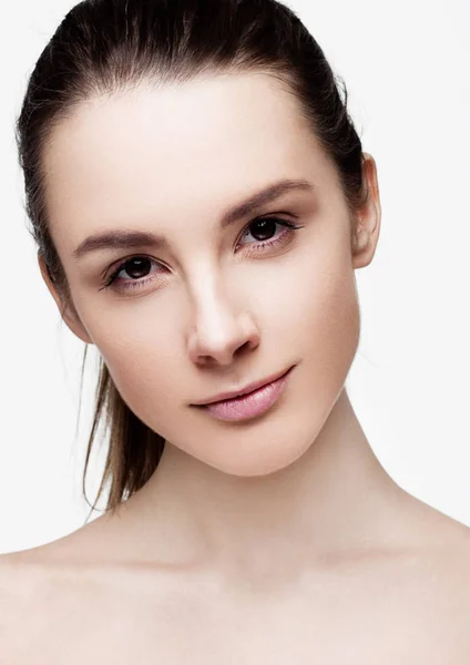 Beautiful woman girl with natural healthy makeup — Stock Photo, Image