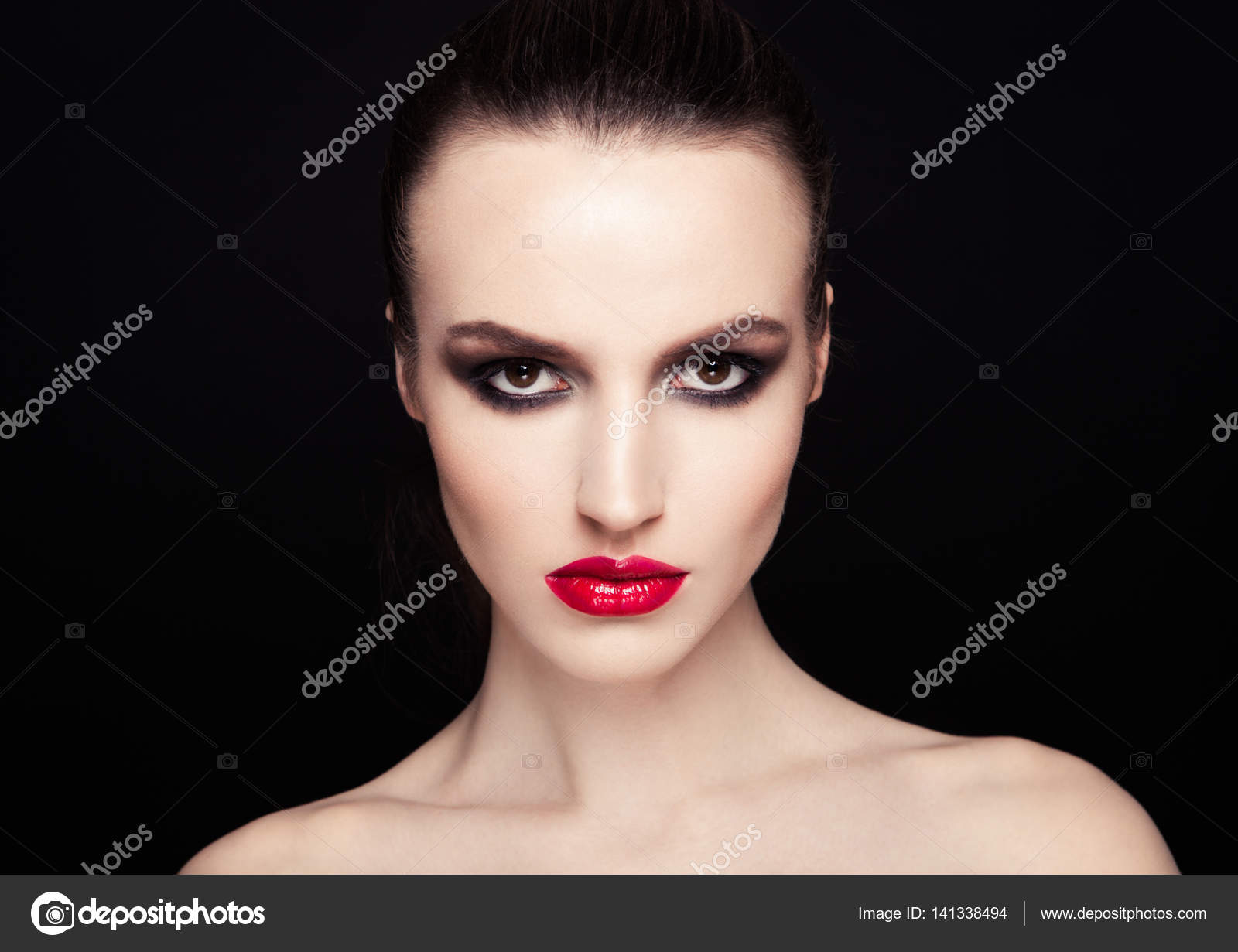 Beauté Yeux Smokey Rouge Lèvres Maquillage Mode Modèle