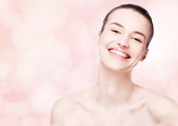 Beautiful woman with cute smile natural makeup spa — Stock Photo, Image