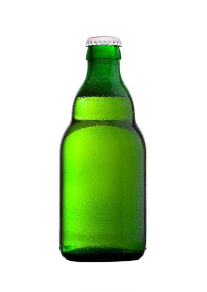 Frasco de cerveja de vidro verde com tampa branca no branco — Fotografia de Stock